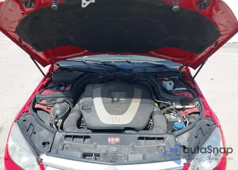 2010 Mercedes-Benz C 300 Luxury 4Matic/Sport 4Matic from USA, damaged, VIN WDDGF8BB1AF409008